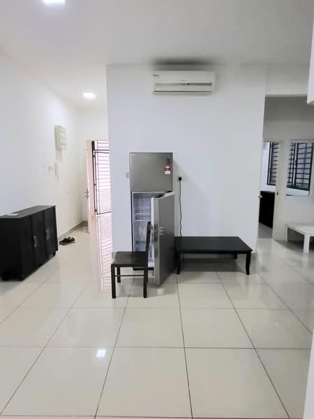 Apartment for Sale at Nusa Heights (Nusa Puncak) - Serene Low - Living Room - PropertyGuru.com.my