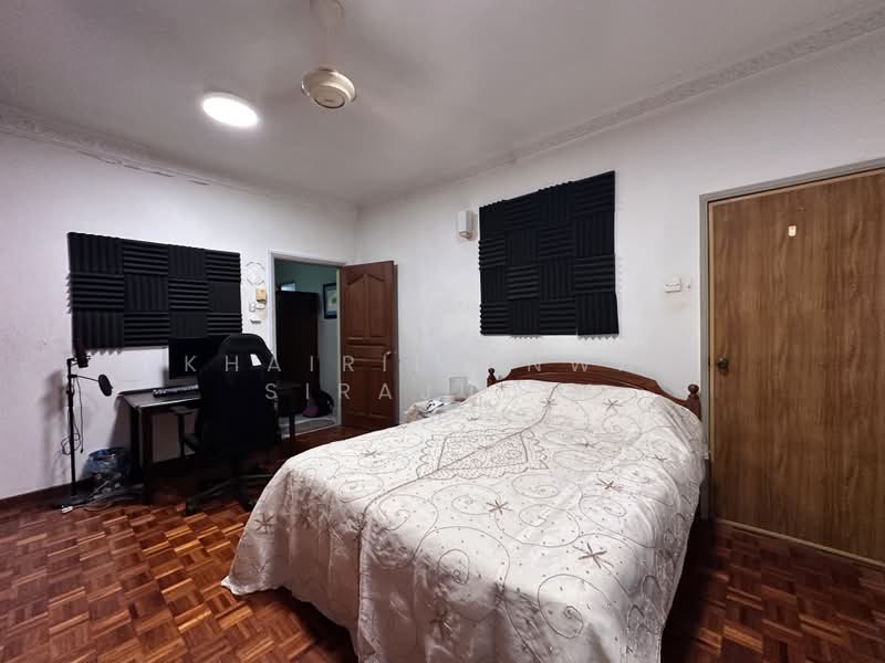 Rumah Banglo untuk Dijual di Kampung Datuk Keramat (Keramat) - Khairil Anwar Sirajudin - Bedroom - PropertyGuru.com.my