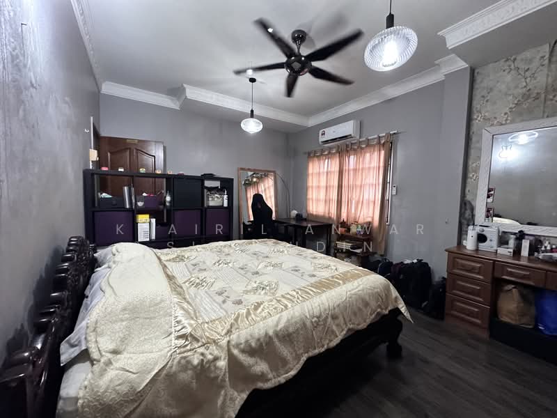 Rumah Banglo untuk Dijual di Kampung Datuk Keramat (Keramat) - Khairil Anwar Sirajudin - Bedroom - PropertyGuru.com.my