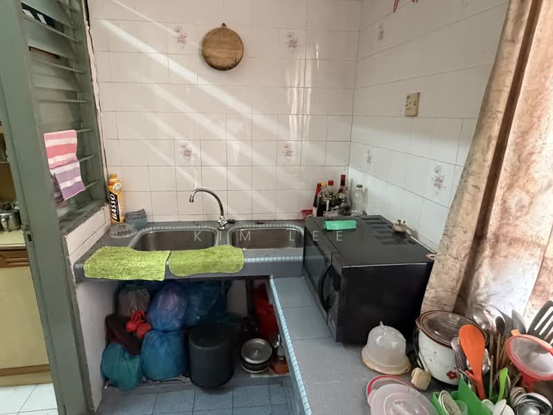 Rumah Teres untuk Dijual di Cheras (Selangor) - Kim Lee - Kitchen - PropertyGuru.com.my