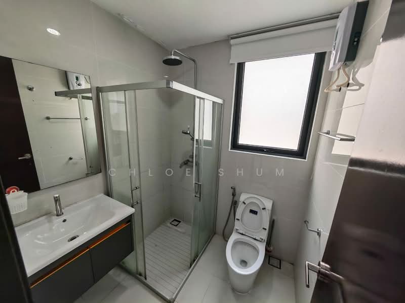 Condominium for Rent at Amberside @ Country Garden Danga Bay - Chloe Shum - Bathroom - PropertyGuru.com.my