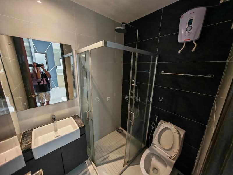 Condominium for Rent at Amberside @ Country Garden Danga Bay - Chloe Shum - Bathroom - PropertyGuru.com.my