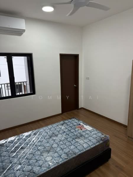 2-storey Terraced House for Sale in Gelang Patah (Johor) - Tommy Tai - Bedroom - PropertyGuru.com.my