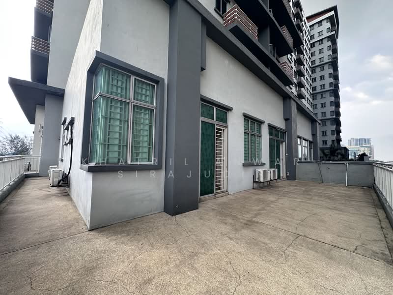 Service Residence for Sale at E-Tiara - Khairil Anwar Sirajudin - PropertyGuru.com.my