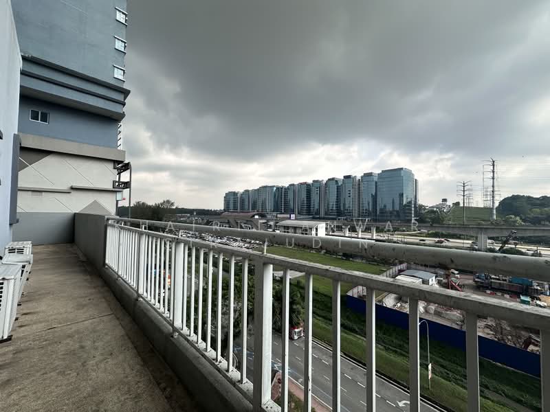 Service Residence for Sale at E-Tiara - Khairil Anwar Sirajudin - Exterior - PropertyGuru.com.my