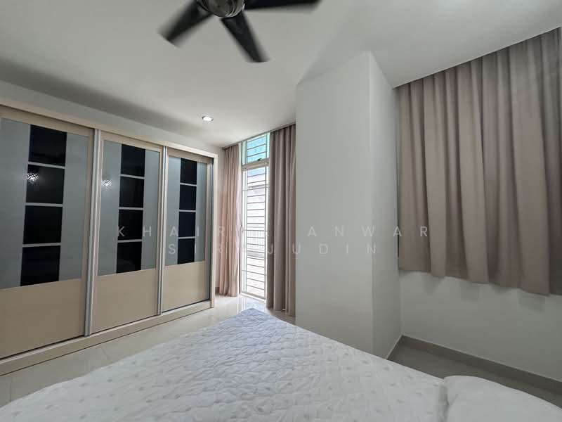 Service Residence for Sale at E-Tiara - Khairil Anwar Sirajudin - Bedroom - PropertyGuru.com.my