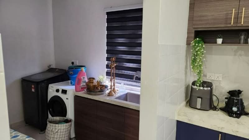 2-storey Terraced House for Sale in Setia Impian (Setia Alam) - Daniel Kok - Kitchen - PropertyGuru.com.my