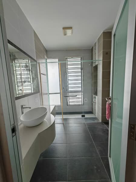 Cluster House for Sale in Taman Sutera Utama (Skudai) - Sky Khoo - Bathroom - PropertyGuru.com.my