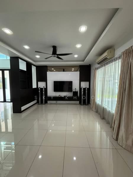 Cluster House for Sale in Taman Sutera Utama (Skudai) - Sky Khoo - Living Room - PropertyGuru.com.my