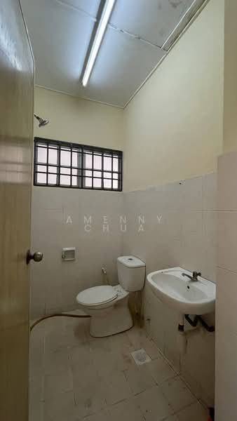Bandar Puteri Klang untuk Untuk Dijual - RM 580,000, Mac 2026 - Bathroom - PropertyGuru.com.my
