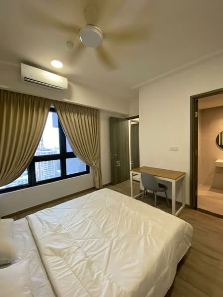 Servis Apartment untuk Disewa di Agile Bukit Bintang - Alex Seow - Master Bedroom - PropertyGuru.com.my