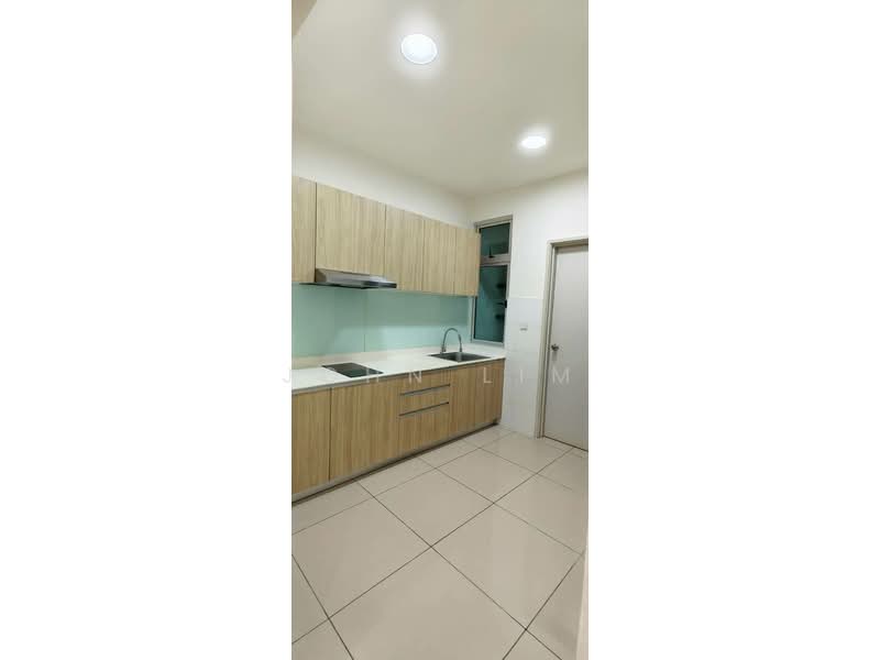 Meridin Bayvue @ Sierra Perdana untuk Untuk Disewa - RM 1,800 /bulan, Apr 2026 - Kitchen - PropertyGuru.com.my