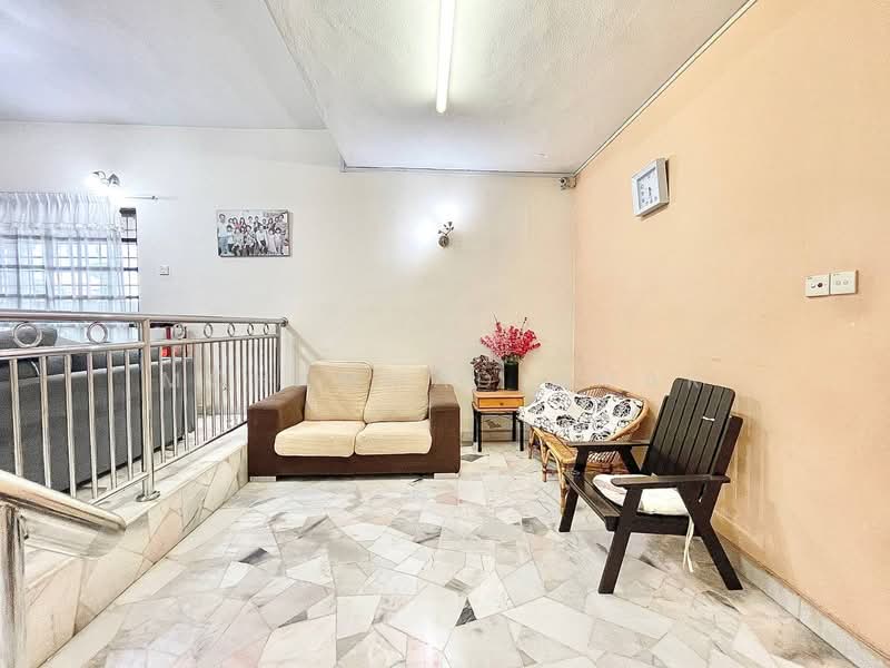 2-storey Terraced House for Sale in Taman Bukit Maluri (Kepong) - Mohammad Omar - Living Room - PropertyGuru.com.my