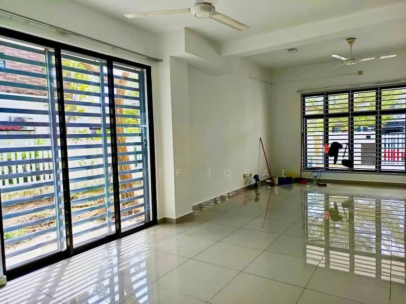 2-storey Terraced House for Sale in Semenyih (Selangor) - Aliff Iqbal - PropertyGuru.com.my