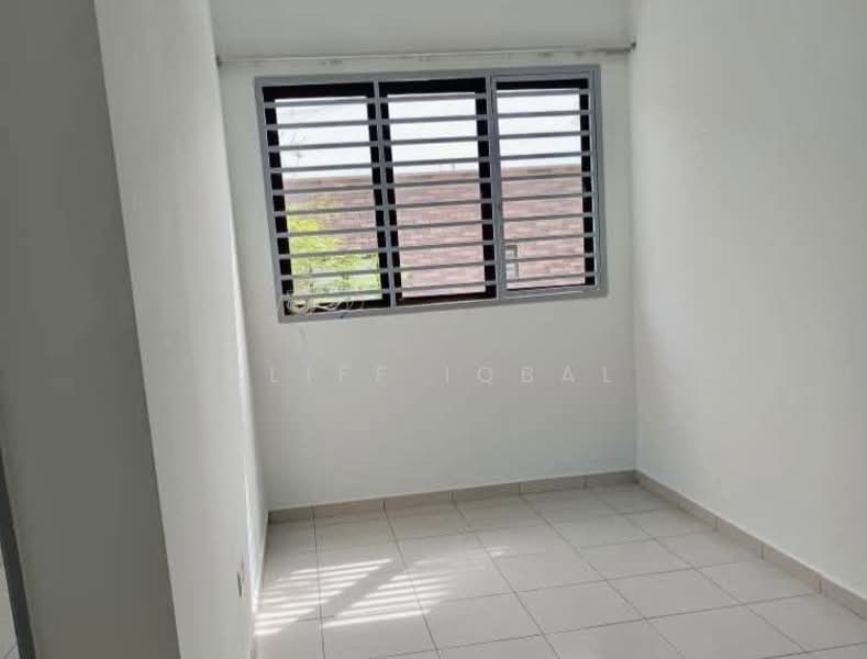 2-storey Terraced House for Sale in Semenyih (Selangor) - Aliff Iqbal - PropertyGuru.com.my