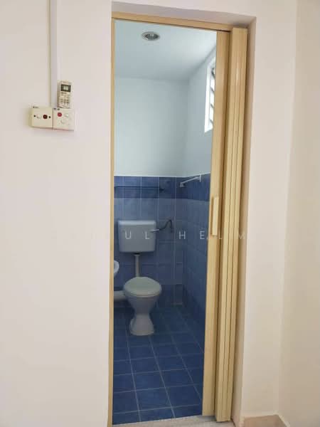 Apartment for Sale at Mentari Court - SAIFUL HELMI - Bathroom - PropertyGuru.com.my