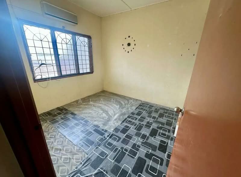 Taman Sri Permai untuk Untuk Dijual - RM 169,000, Apr 2026 - Bedroom - PropertyGuru.com.my