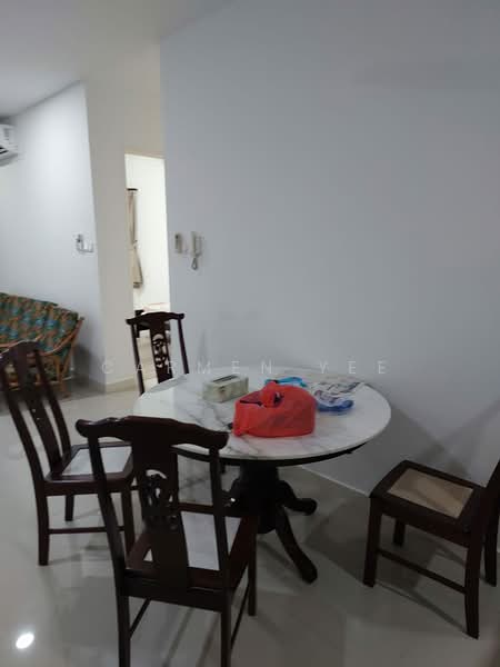Scenaria @ North Kiara Hills untuk Untuk Disewa - RM 2,100 /bulan, Apr 2026 - Dining Room - PropertyGuru.com.my