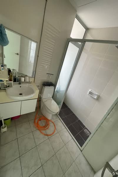 Condominium for Sale at The Brezza - Lynne Lim - Bathroom - PropertyGuru.com.my