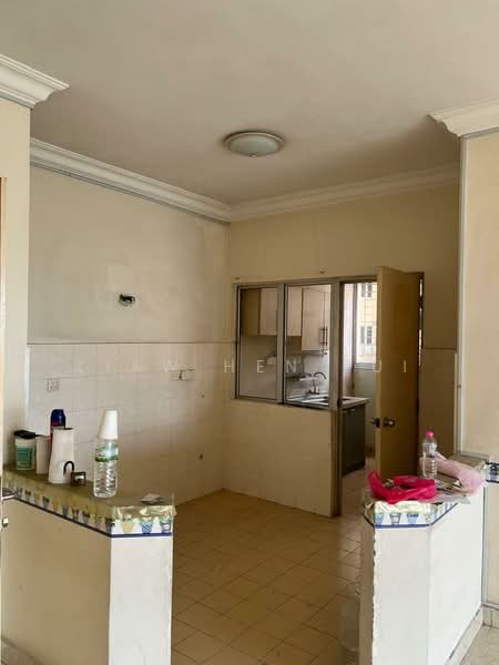 Koi Tropika untuk Untuk Dijual - RM 299,000, Apr 2026 - Kitchen - PropertyGuru.com.my