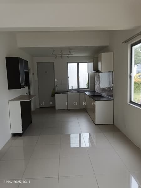 CasaView @ Cybersouth untuk Untuk Dijual - RM 950,000, Apr 2026 - Kitchen - PropertyGuru.com.my