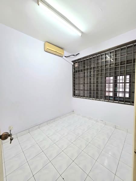 2-storey Terraced House for Sale in Perling (Johor) - Serene Low - Interior - PropertyGuru.com.my