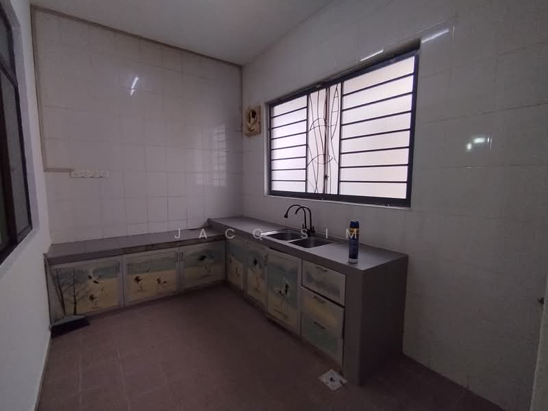 Rumah Teres 2 Tingkat untuk Dijual di Skudai (Johor) - Jacq Sim - Kitchen - PropertyGuru.com.my