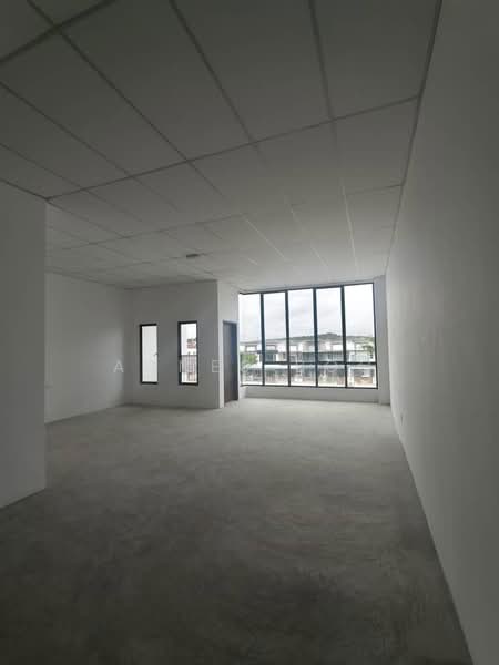 Shop / Office for Rent in Austin Crest (Johor Bahru) - Agnes Boo - Interior - PropertyGuru.com.my