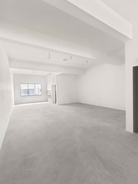 Shop / Office for Rent in Austin Crest (Johor Bahru) - Agnes Boo - Interior - PropertyGuru.com.my