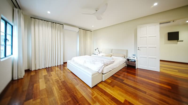 Bungalow for Sale in Bandar Sungai Long (Selangor) - Fauzi Abdullah - Bedroom - PropertyGuru.com.my