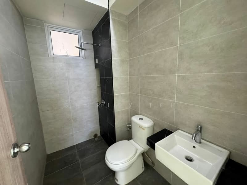 Condominium for Sale at QuayWest Residence - Shirley Teh - Bathroom - PropertyGuru.com.my