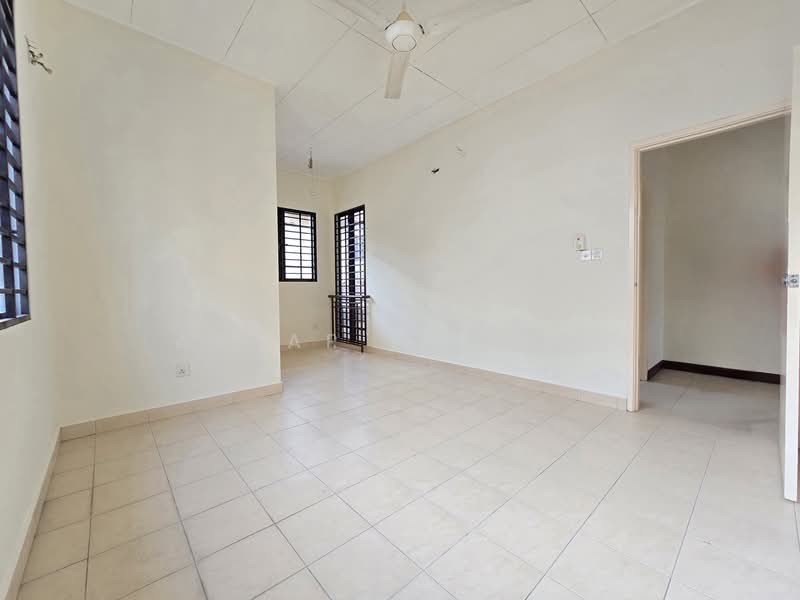 Greenlane @ Bukit Jelutong untuk Untuk Dijual - RM 1,230,000, Apr 2026 - Bedroom 1 - PropertyGuru.com.my
