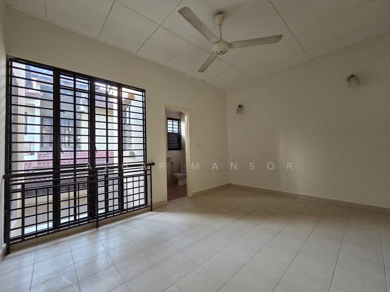 Greenlane @ Bukit Jelutong untuk Untuk Dijual - RM 1,230,000, Apr 2026 - Living Hall (1st Floor) - PropertyGuru.com.my