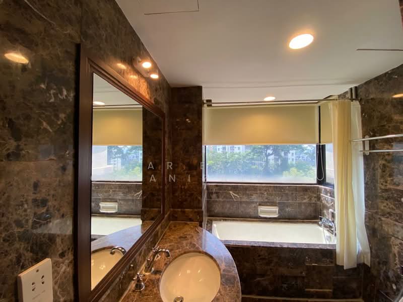 Condominium for Rent at Sri Tiara Residences - Far East Organization - Bathroom - PropertyGuru.com.my