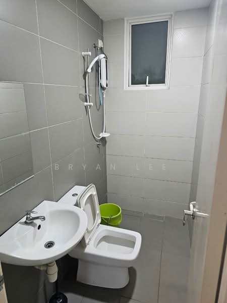 Service Residence for Sale at 3 Elements - Bryan Lee - Bathroom - PropertyGuru.com.my
