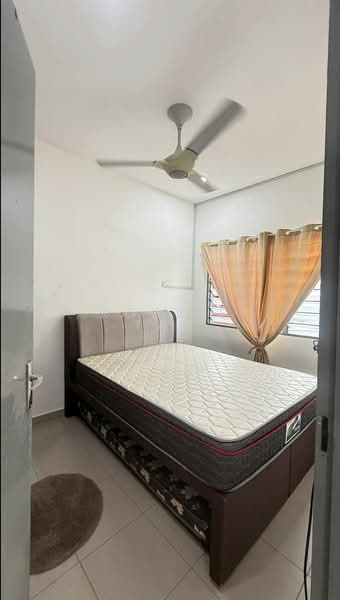 For Rent - Flat Taman Perling