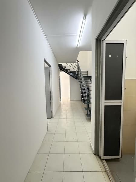 2-storey Terraced House for Sale in Kelapa Sawit (Kulai) - Max Yee - Corridor - PropertyGuru.com.my