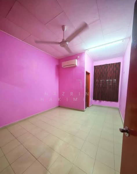 1-storey Terraced House for Sale in Bandar Seri Impian (Kluang) - Nazrin Hakimin - Interior - PropertyGuru.com.my