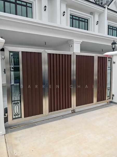 2-storey Terraced House for Sale in Bandar Seri Alam (Masai) - Darren Chai - Exterior - PropertyGuru.com.my