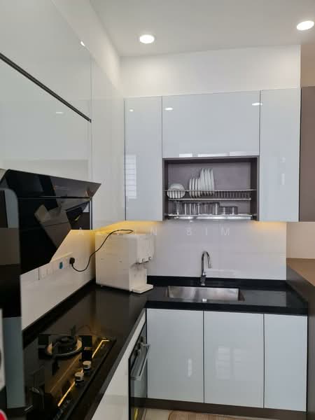 Condominium for Rent at Queens Residences Q1 @ Queens Waterfront - Alvin Sim - Kitchen - PropertyGuru.com.my