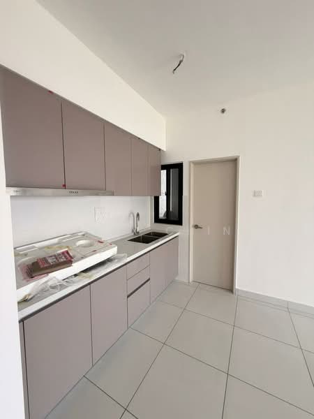Service Residence for Sale at The Tropika - Alex Chin - Kitchen - PropertyGuru.com.my