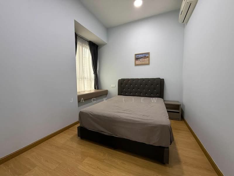 Condominium for Rent at Bay Laurel @ Country Garden Danga Bay - Jack Liew - Bedroom - PropertyGuru.com.my