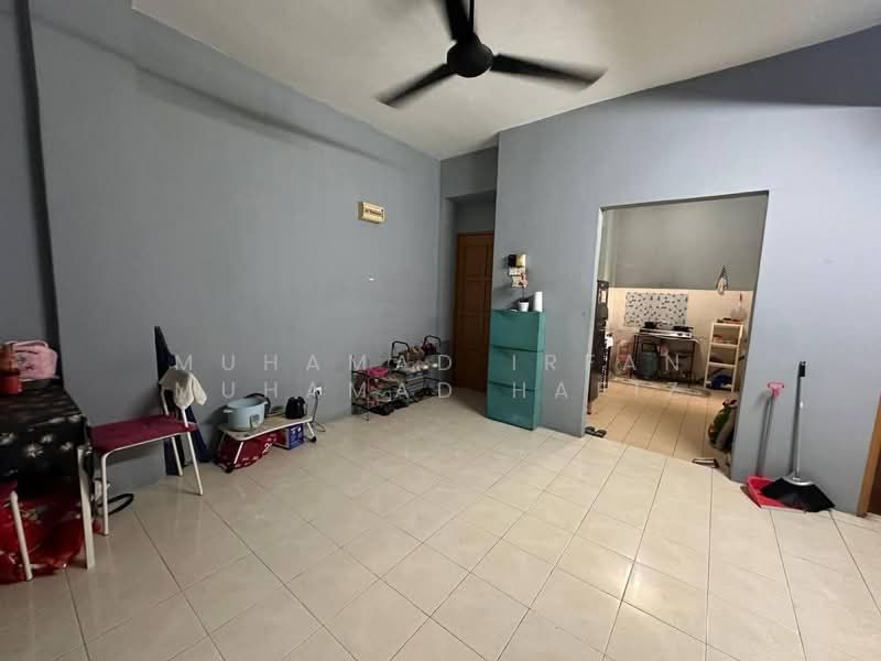 Apartment for Sale at Dataran Otomobil - Muhamad Irfan Muhamad Hafiz - Living Room - PropertyGuru.com.my