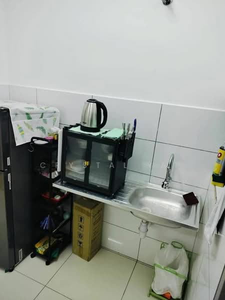 Service Residence for Rent at Traders Park - Crystal Yap - Kitchen - PropertyGuru.com.my