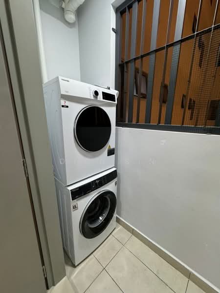 For Rent - M Vertica