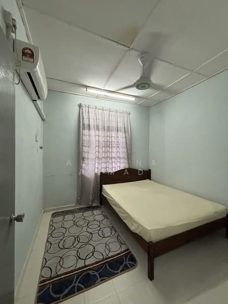 Taman Pasir Permai, Pasir Puteh untuk Untuk Dijual - RM 250,000, Apr 2026 - Bedroom - PropertyGuru.com.my