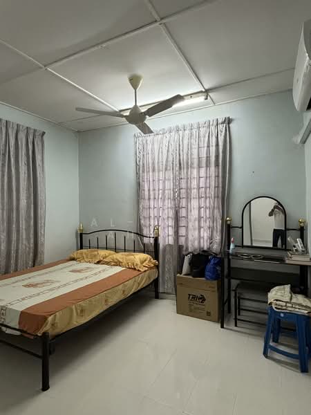 Taman Pasir Permai, Pasir Puteh untuk Untuk Dijual - RM 250,000, Apr 2026 - Bedroom - PropertyGuru.com.my