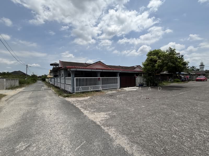 Taman Pasir Permai, Pasir Puteh untuk Untuk Dijual - RM 250,000, Apr 2026 - Exterior - PropertyGuru.com.my