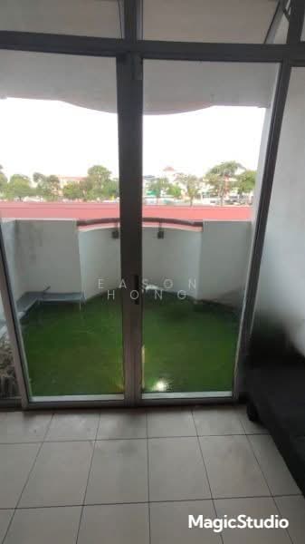 Vista Seri Putra untuk Untuk Dijual - RM 164,025, Apr 2026 - Balcony - PropertyGuru.com.my