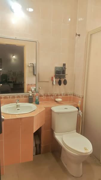 2-storey Terraced House for Sale in Dataran Ara Damansara (Ara Damansara) - Alice Tong - Bathroom - PropertyGuru.com.my